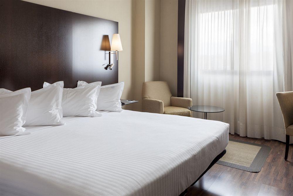 Ac Hotel Oviedo Forum By Marriott Eksteriør bilde