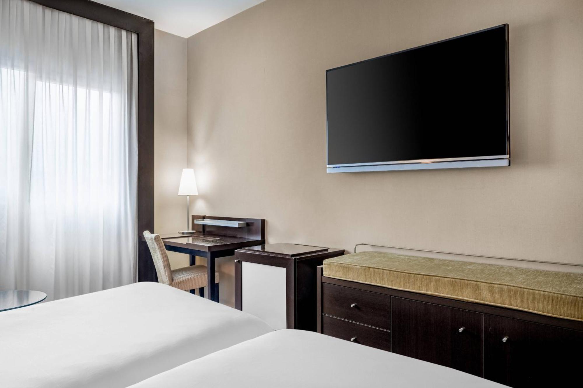 Ac Hotel Oviedo Forum By Marriott Eksteriør bilde