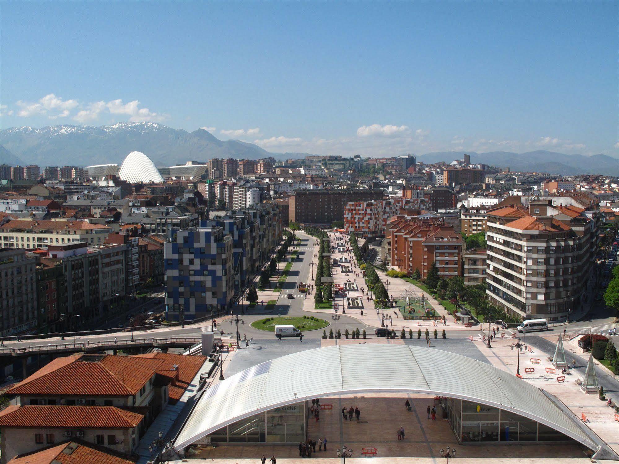 Ac Hotel Oviedo Forum By Marriott Fasiliteter bilde